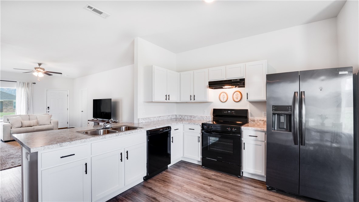 Sandy Acres Sub Ph 2 Gentry - Residential