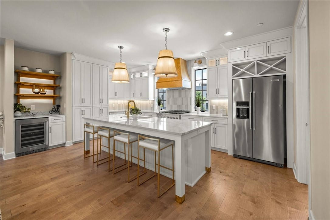 Pinnacle Heights Rogers - Residential