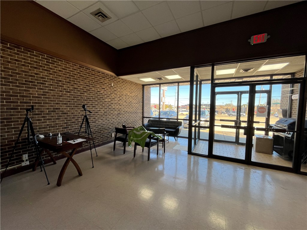 Railroad Add - Commercial Lease