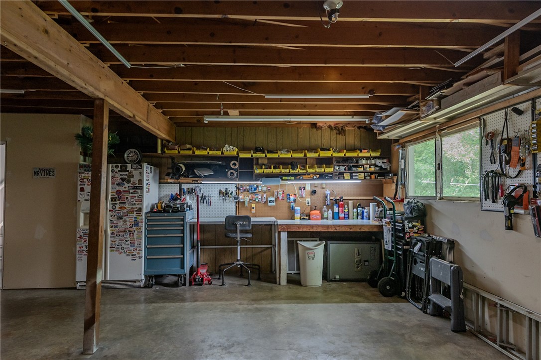 EAGLE HTS II - Residential