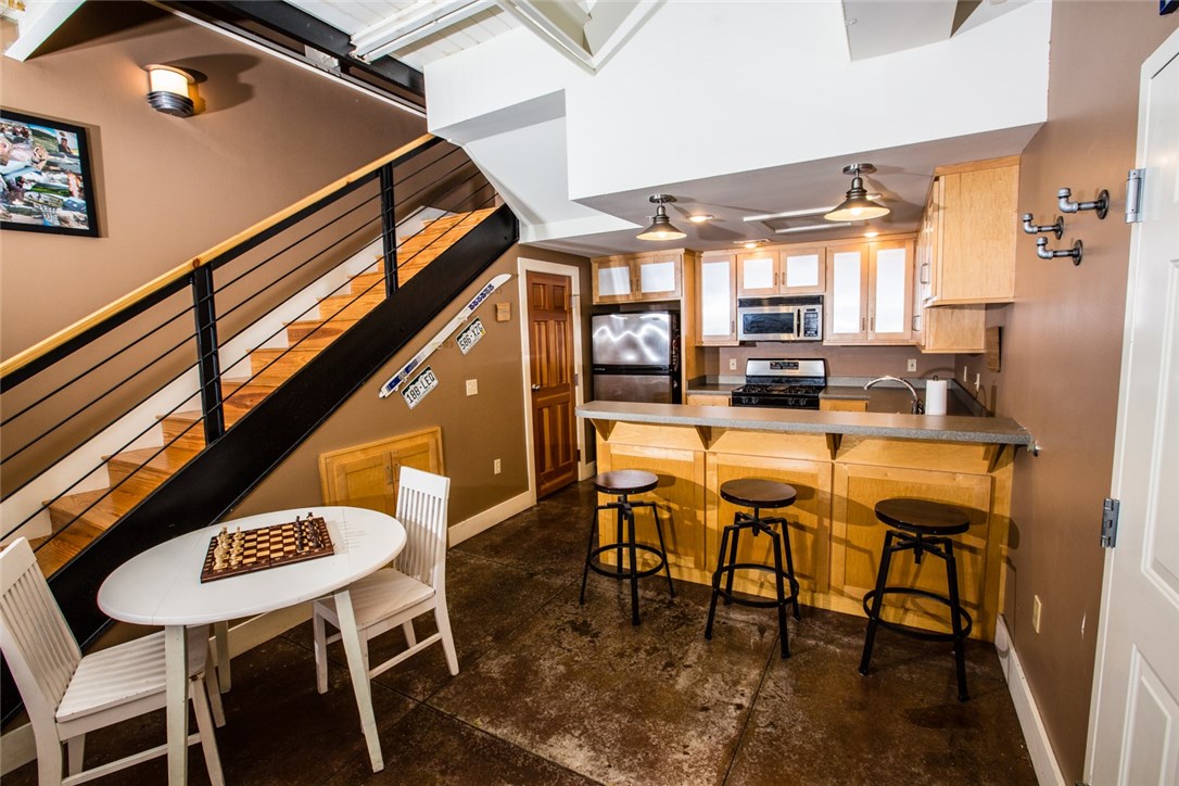 Uark Bowl Hpr - Residential