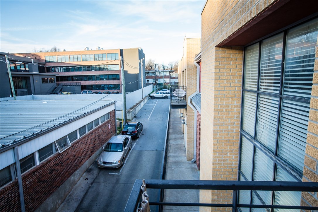 Uark Bowl Hpr - Residential