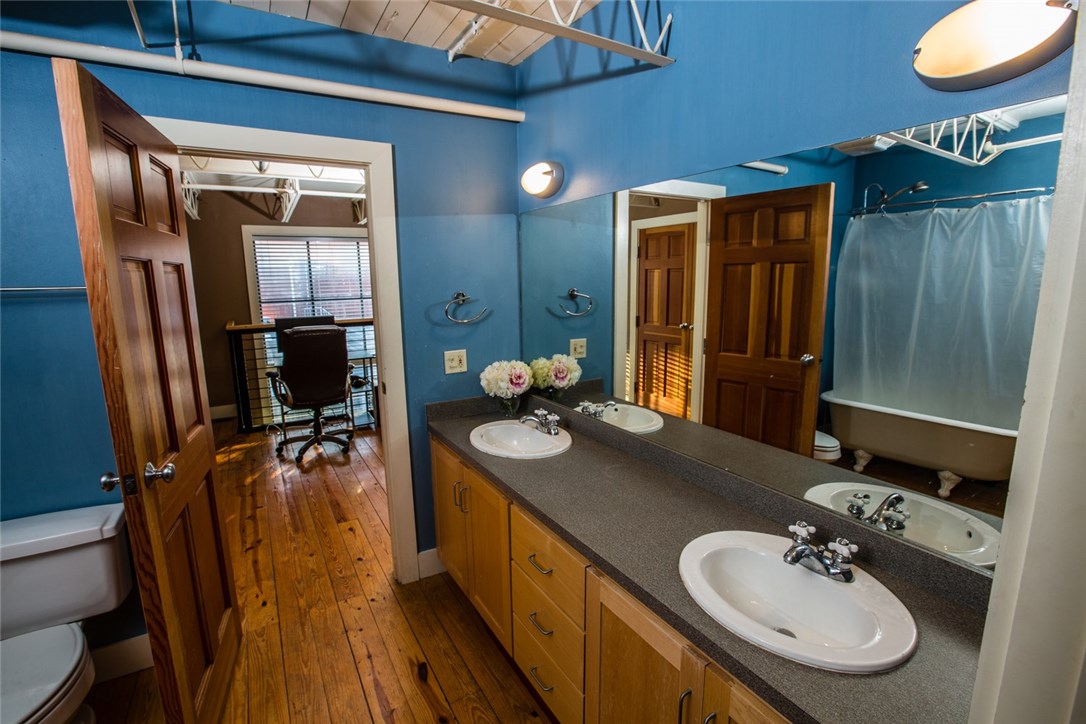 Uark Bowl Hpr - Residential