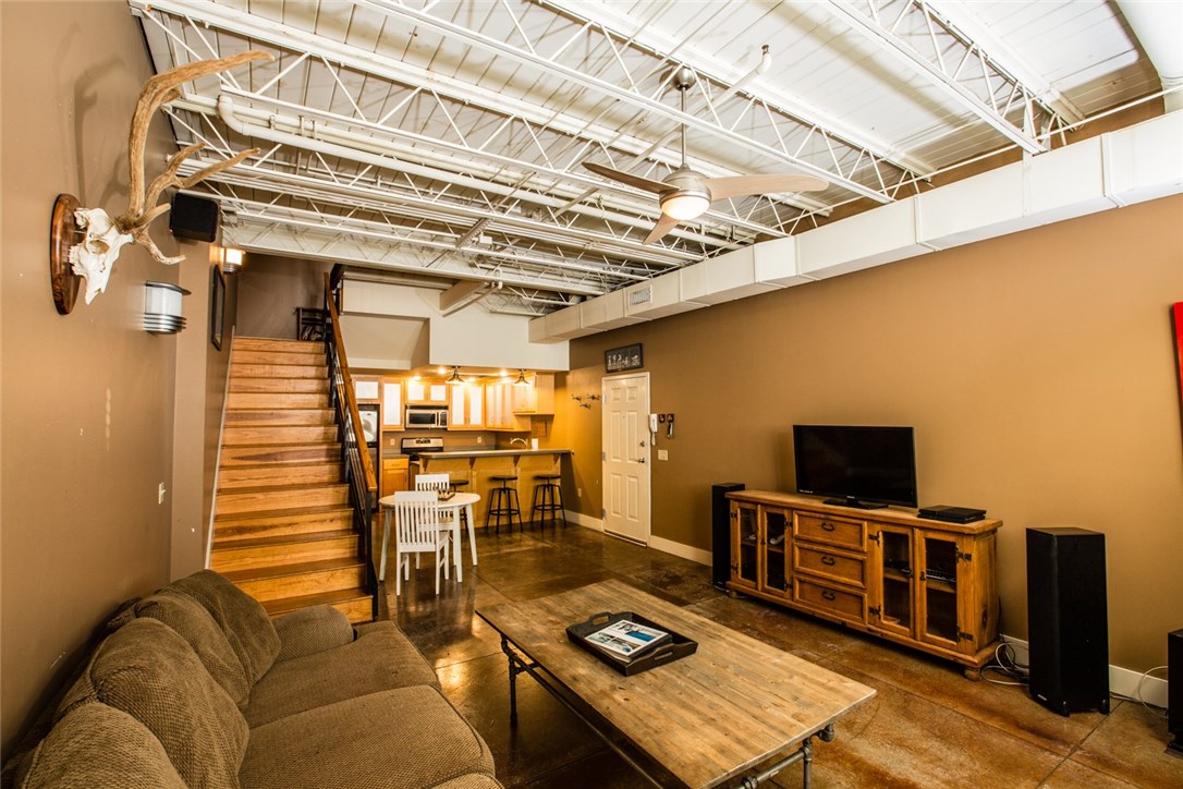 Uark Bowl Hpr - Residential