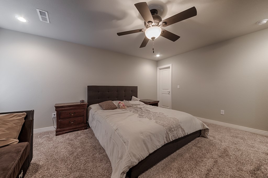 Edens Court Centerton - Residential