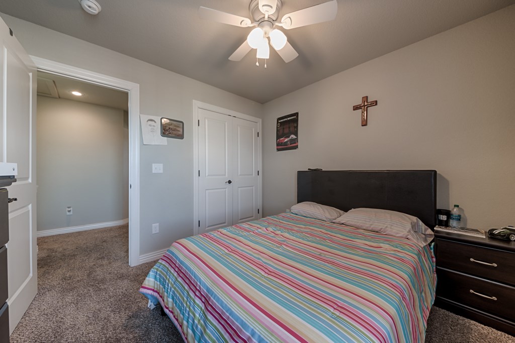 Edens Court Centerton - Residential