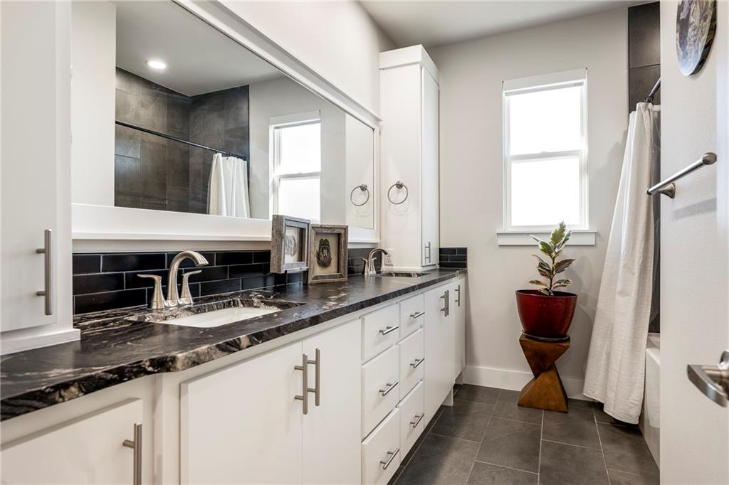 Greens At Sugar Creek, The Pea Ridge - Residential