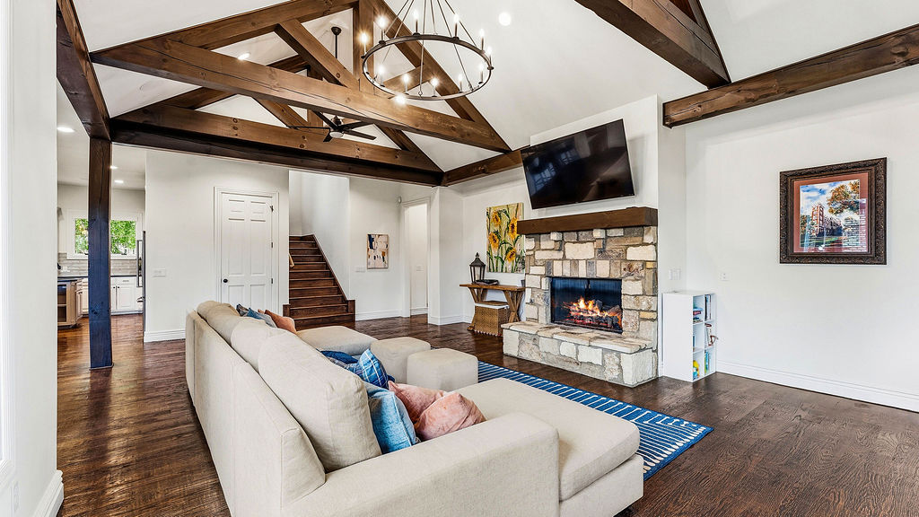 Estates At Dogwood Canyon - Residential