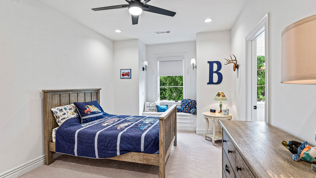 Estates At Dogwood Canyon - Residential