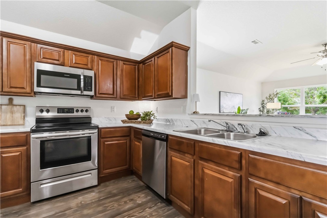 Charleston Park At Legendary PUD Springd - Residential
