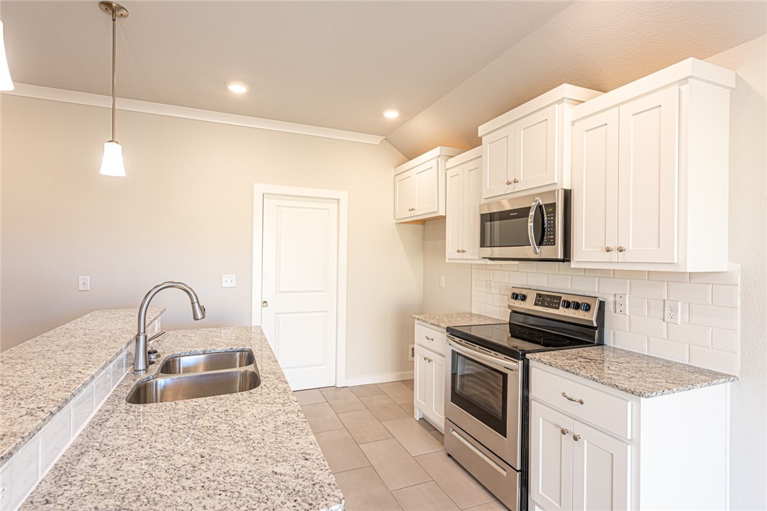 Villages Of Sloanbrooke Ph 6 - Residential Lease