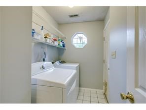 Walnut Park Add Ph II - Residential Lease