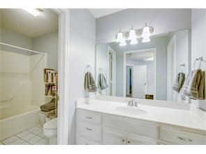 Walnut Park Add Ph II - Residential Lease