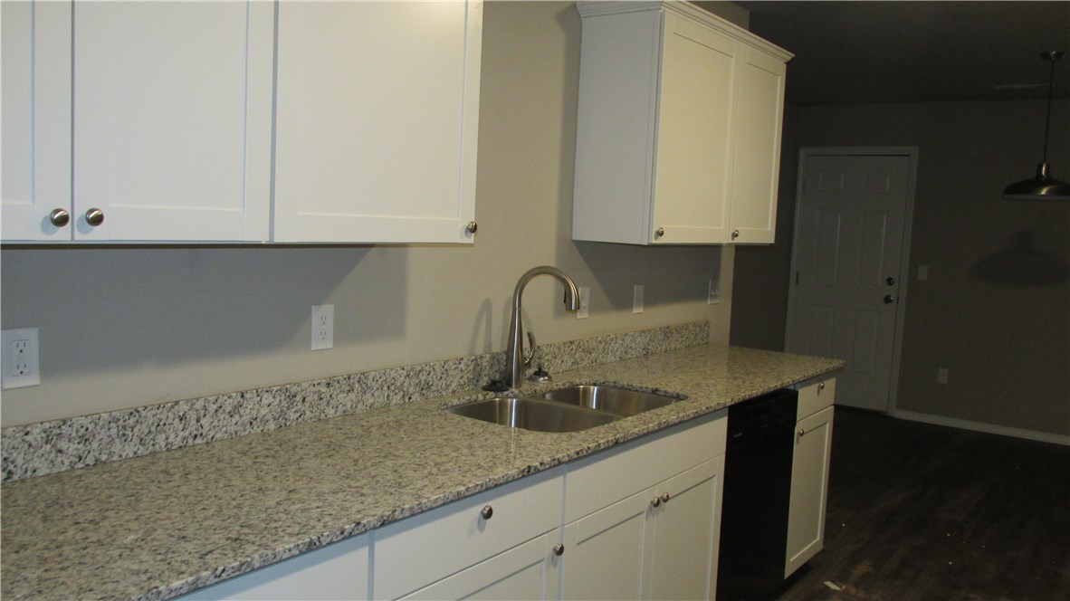 Kerelaw Castle Bentonville - Residential Lease