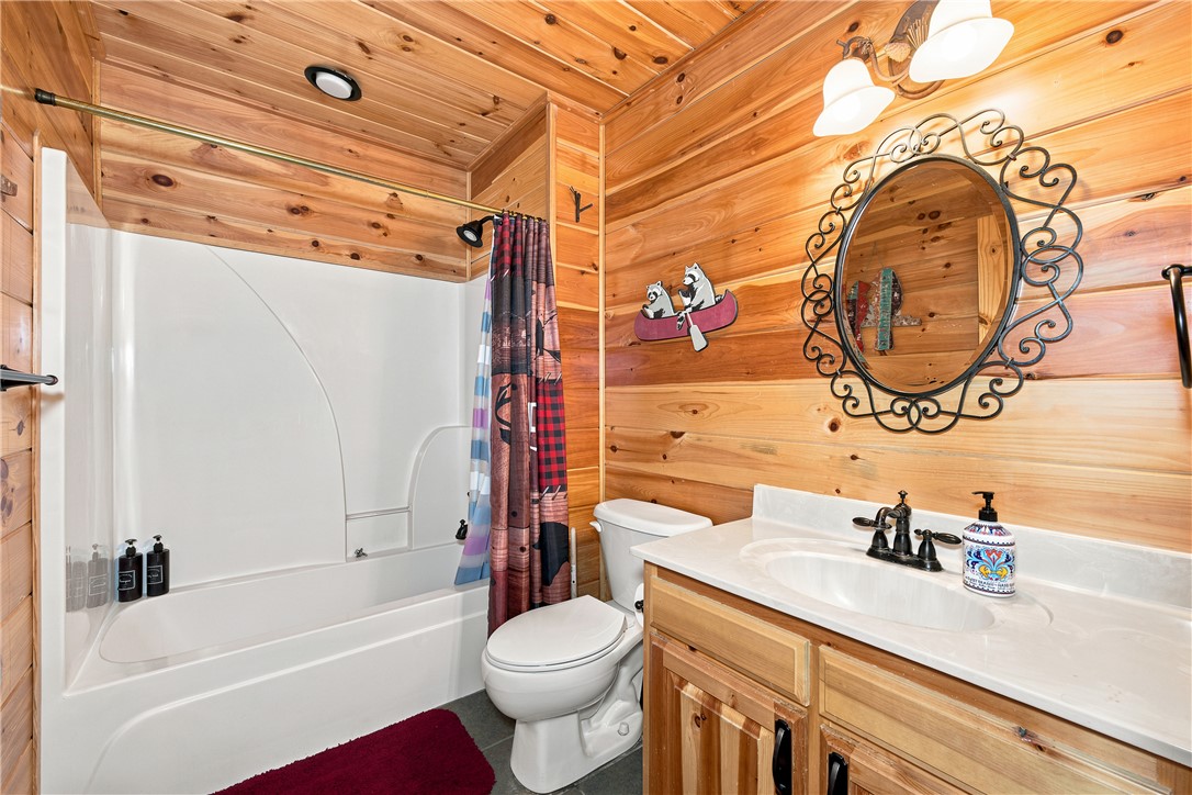 Cabins At Big Spgs Ph I Rurban - Residential
