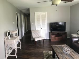 Henderson - Robins Addition - Residential