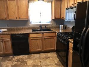 Henderson - Robins Addition - Residential
