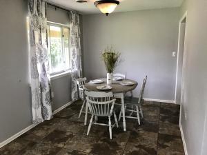 Henderson - Robins Addition - Residential
