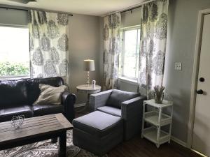 Henderson - Robins Addition - Residential