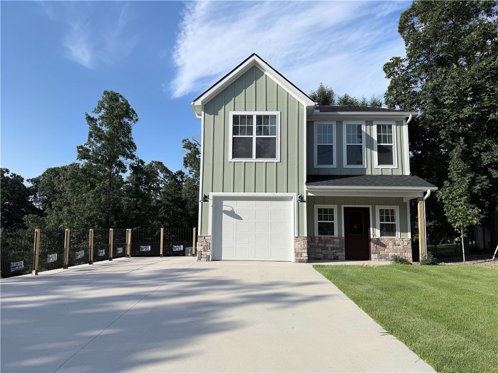 Hopeman Sub Bvv - Residential Lease