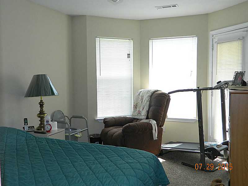 Twin Oak Ii - Residential
