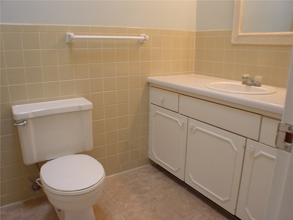 Avondale Sub 1 Bvv - Residential Lease
