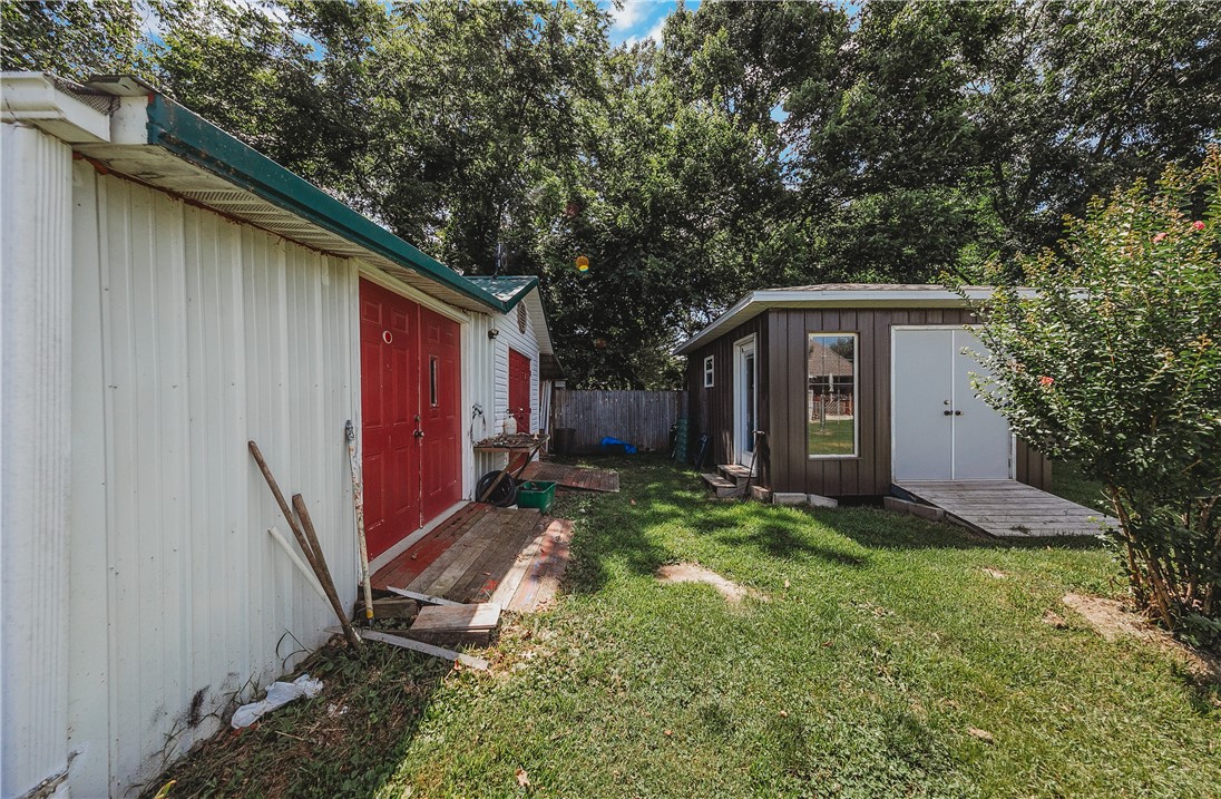 Hardwood Heights Sub Rogers - Residential
