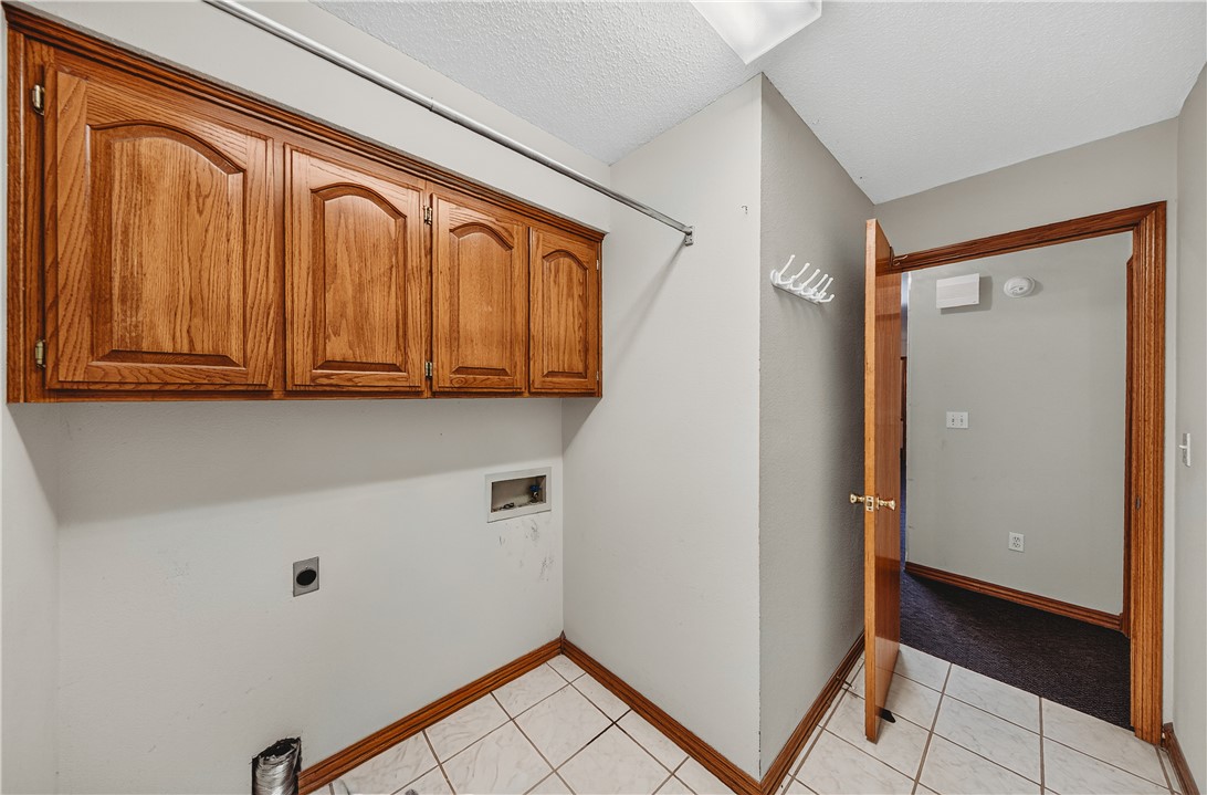 Hardwood Heights Sub Rogers - Residential