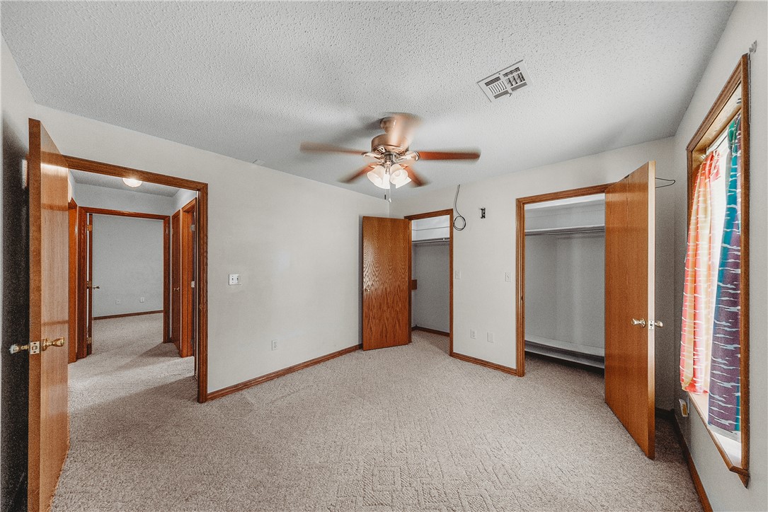 Hardwood Heights Sub Rogers - Residential