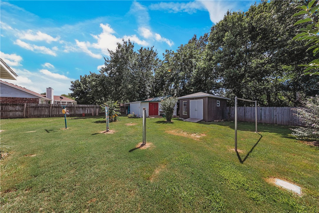 Hardwood Heights Sub Rogers - Residential