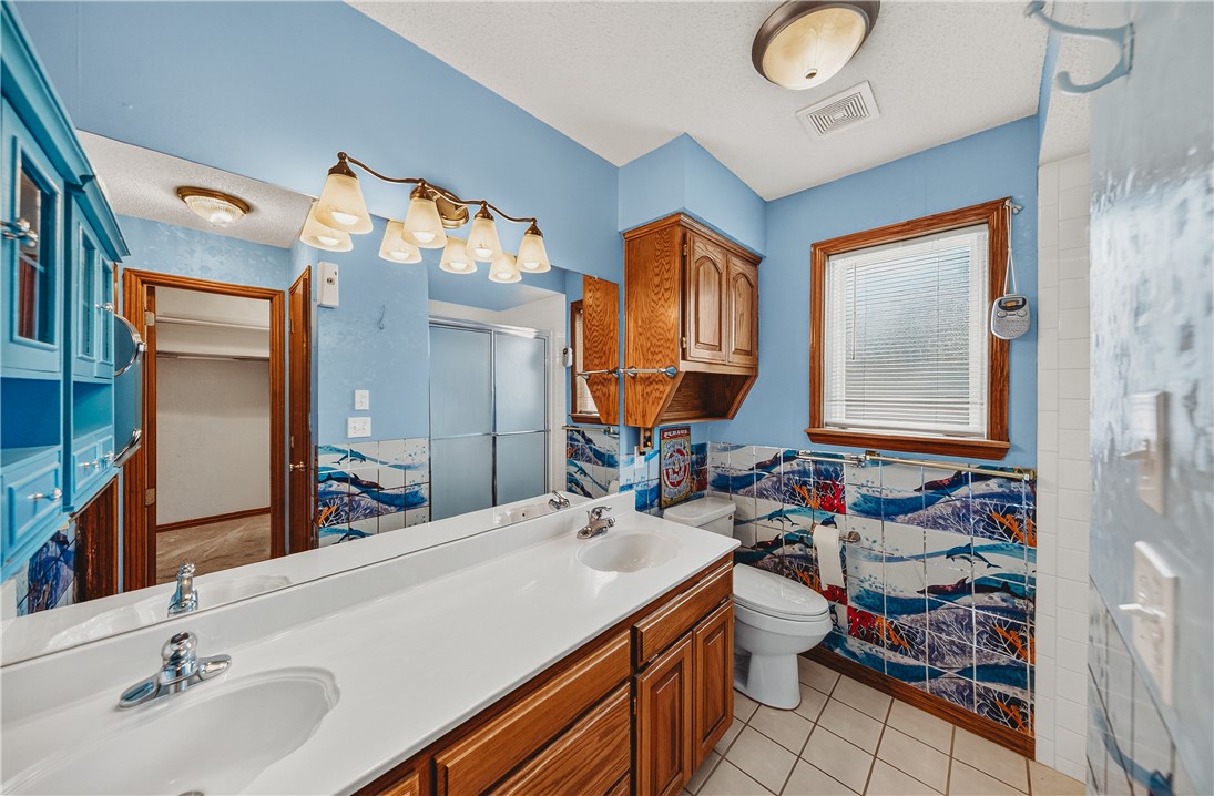 Hardwood Heights Sub Rogers - Residential