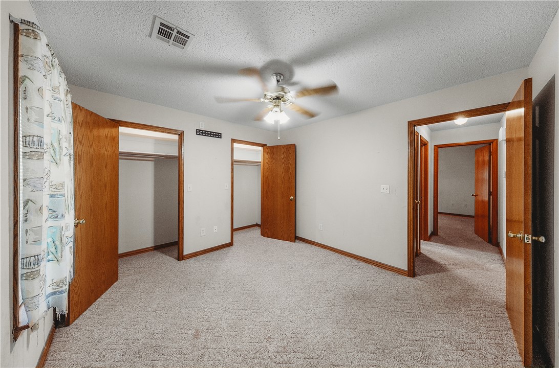 Hardwood Heights Sub Rogers - Residential
