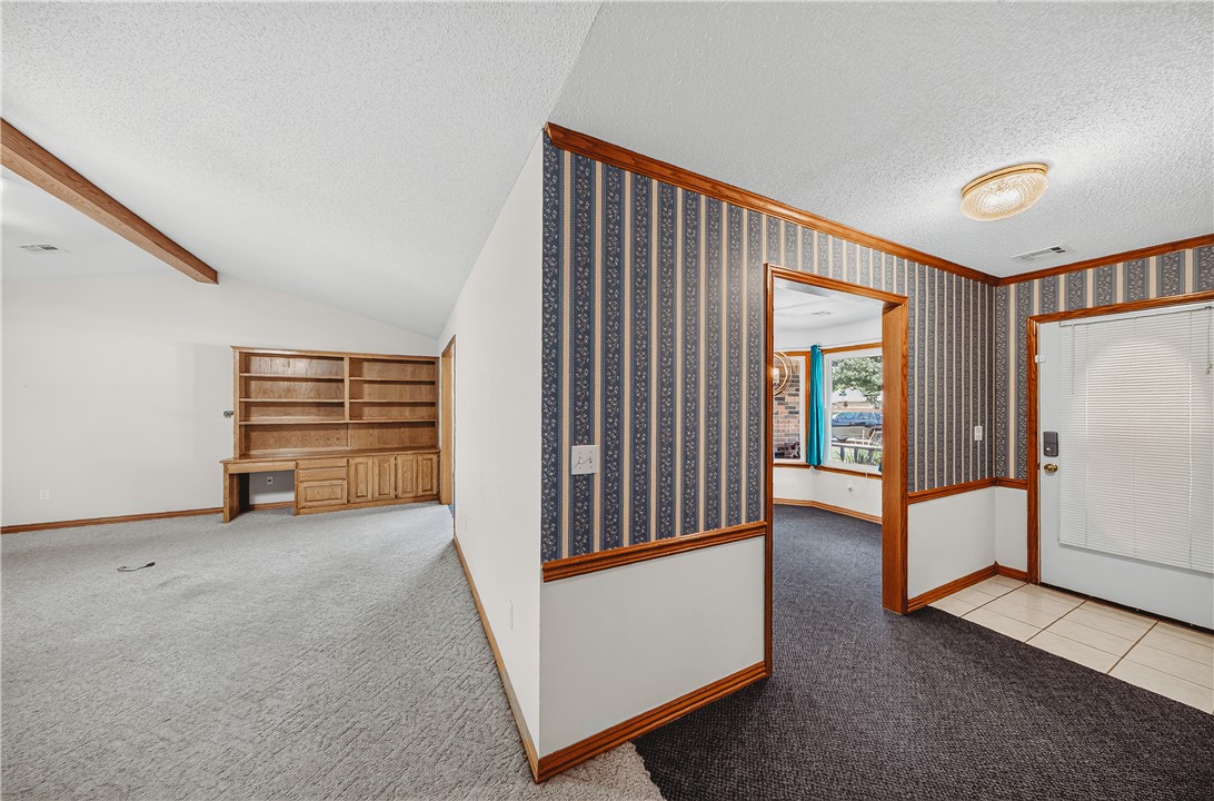 Hardwood Heights Sub Rogers - Residential