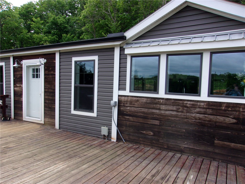 This 2019 Cavalier home sits on 3 spacious acres and offers 4 bedrooms and 2 bathrooms on a permanent foundation. The home feels like new and is move-in ready.
The kitchen is fully equipped for anyone who loves to cook, featuring a beautiful wood countertop, an eat-in dining area, and additional bar seating for convenience and entertaining.
Included with the home are the refrigerator, washer and dryer, a large safe, and outdoor patio furniture—making your transition even easier.
Outside, you’ll find excellent covered parking with a 22x31 detached carport and a 45x25 RV carport equipped with 30-amp (220) service and a 110 receptacle. There is also a 6x10 storm shelter for added safety. Seller is willing to pay 5k in buyer closing cost on acceptable offer .