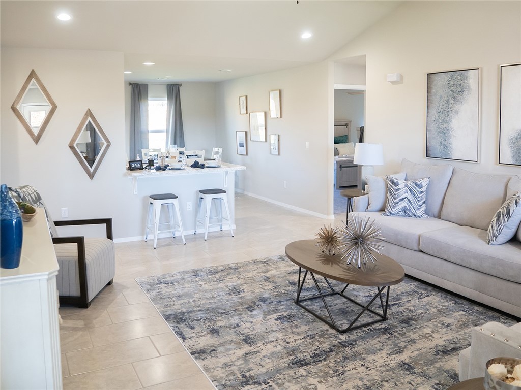 STOKENBURY FARMS PH VI - Residential