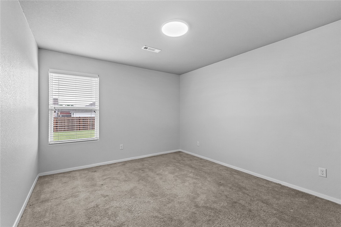 Holland Crossing Comm Sub - Residential Lease