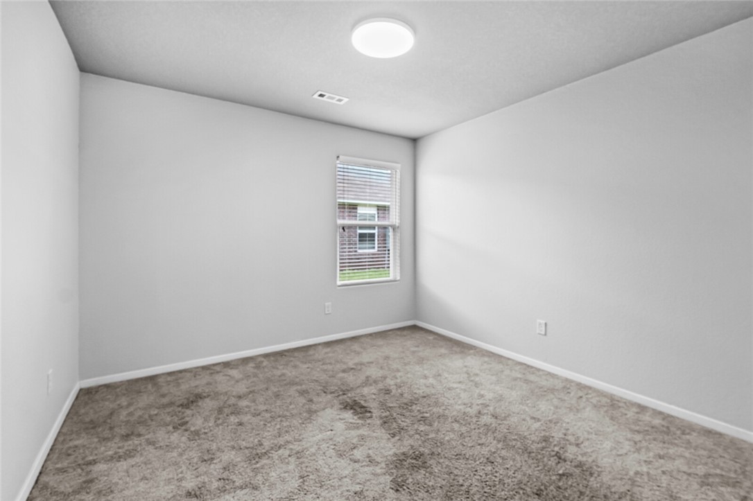 Holland Crossing Comm Sub - Residential Lease