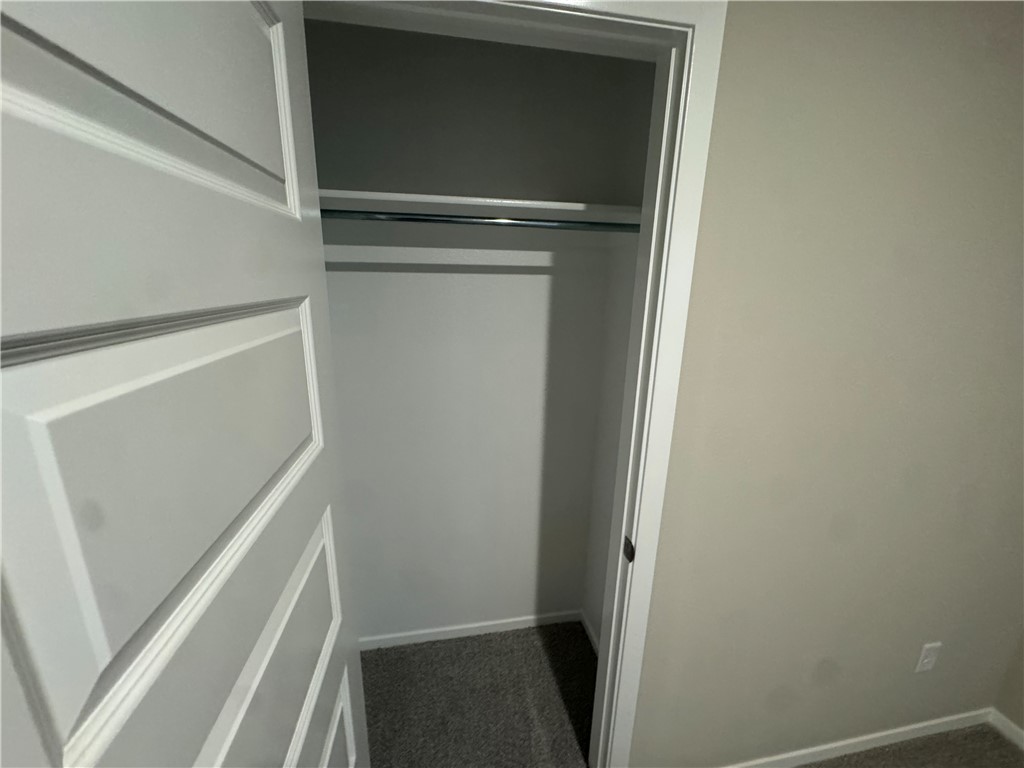 Woodward Park Ph I Highfill - Residential Lease