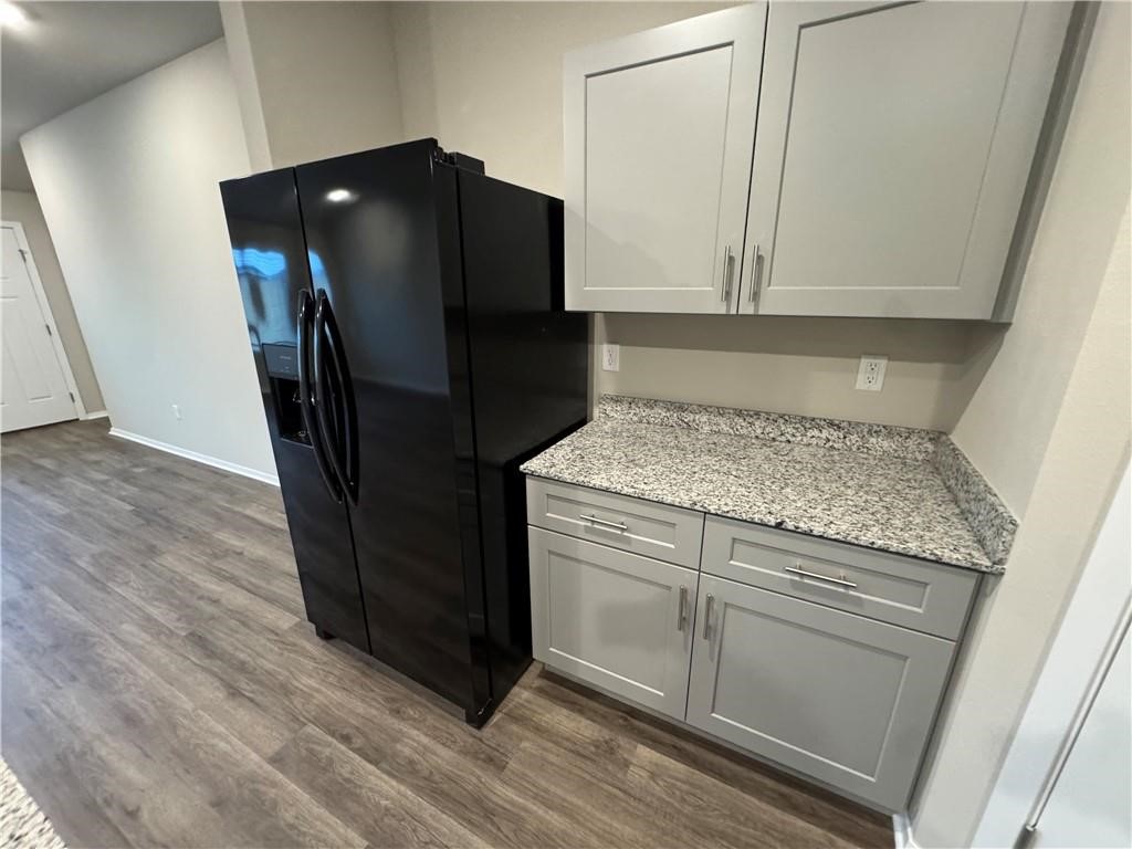 Woodward Park Ph I Highfill - Residential Lease