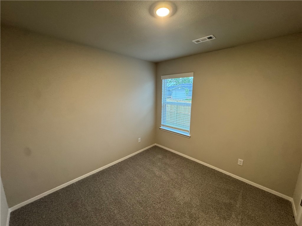 Woodward Park Ph I Highfill - Residential Lease