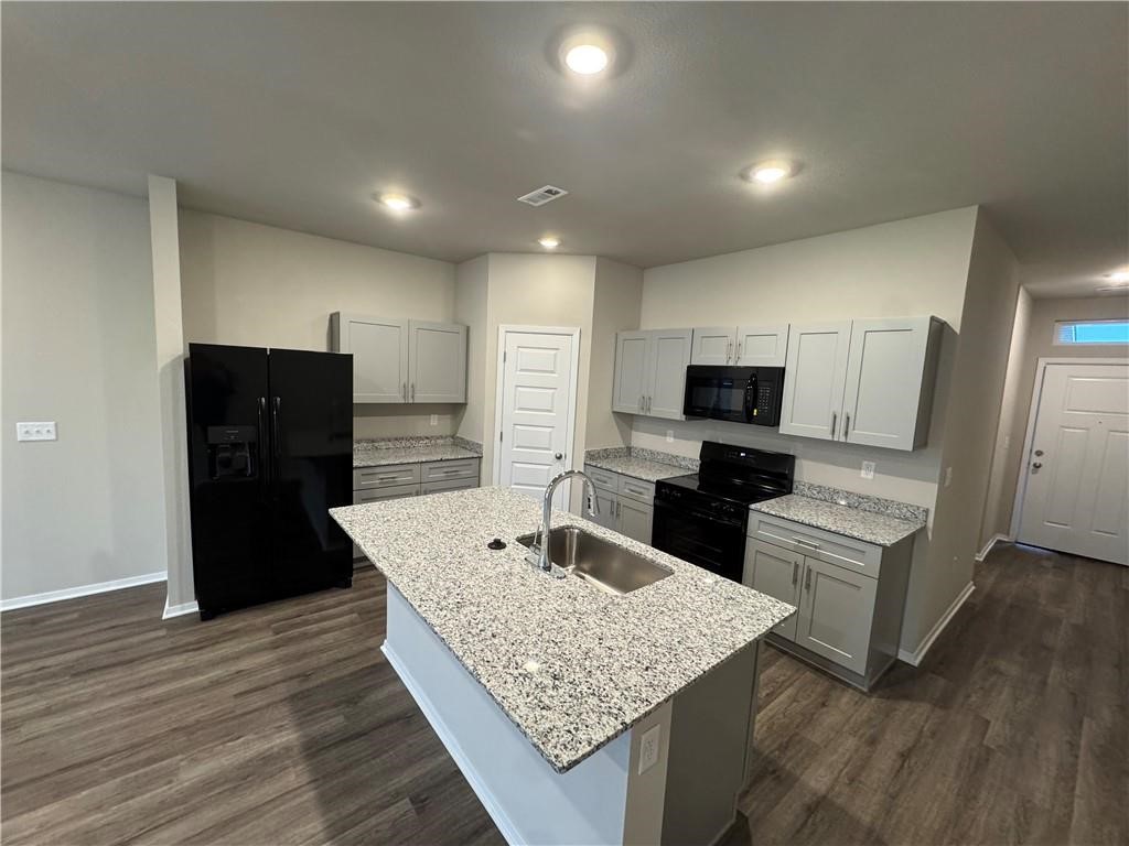 Woodward Park Ph I Highfill - Residential Lease
