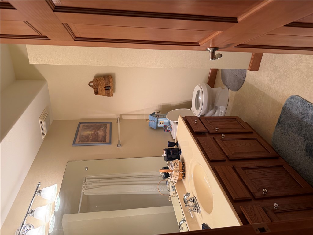 Unit 110 Holiday Island - Residential