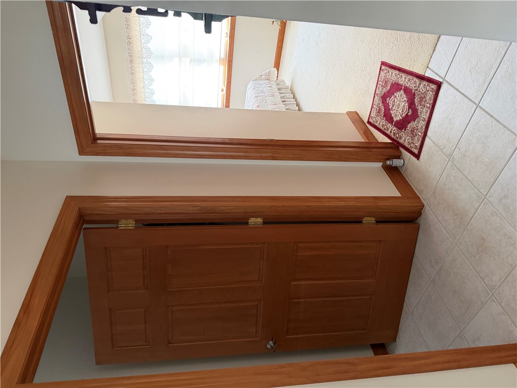 Unit 110 Holiday Island - Residential