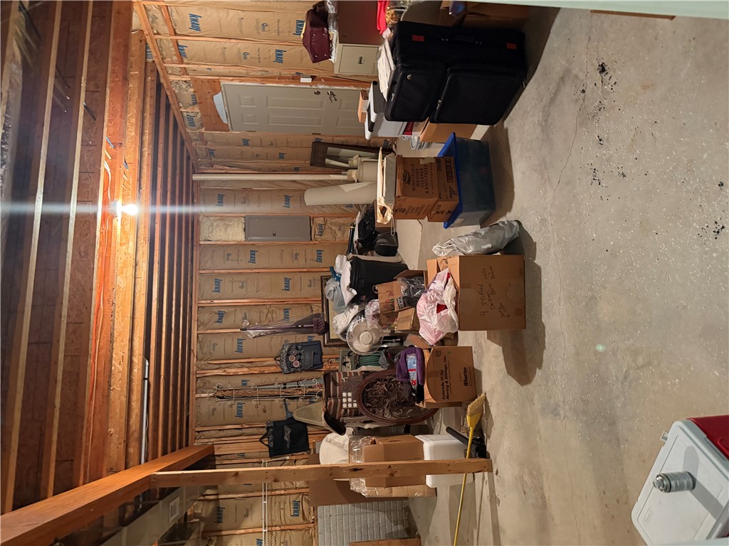 Unit 110 Holiday Island - Residential