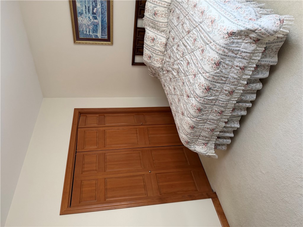 Unit 110 Holiday Island - Residential