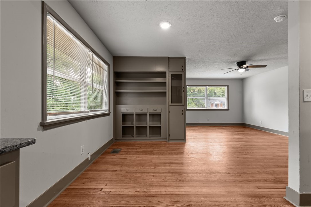 n/a - Residential Lease