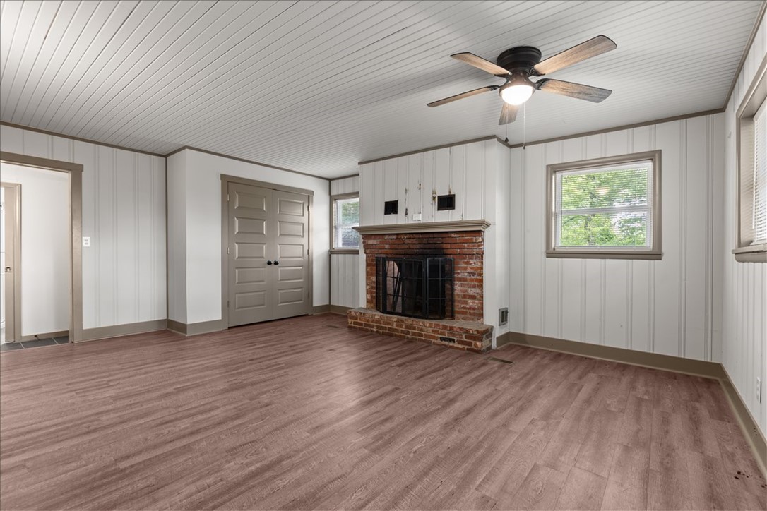 n/a - Residential Lease