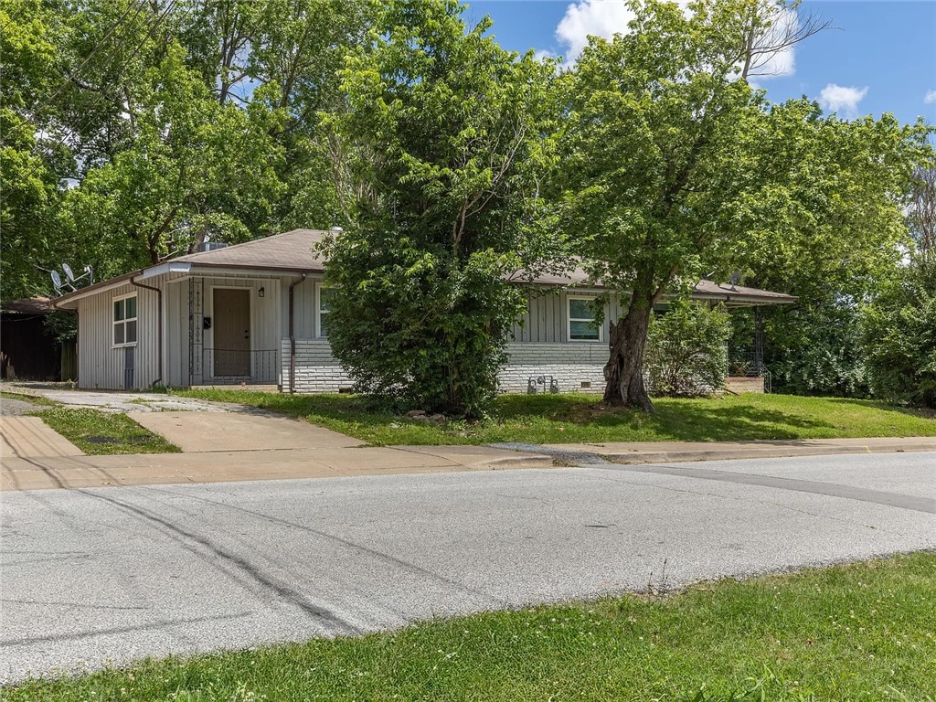 n/a - Residential Lease