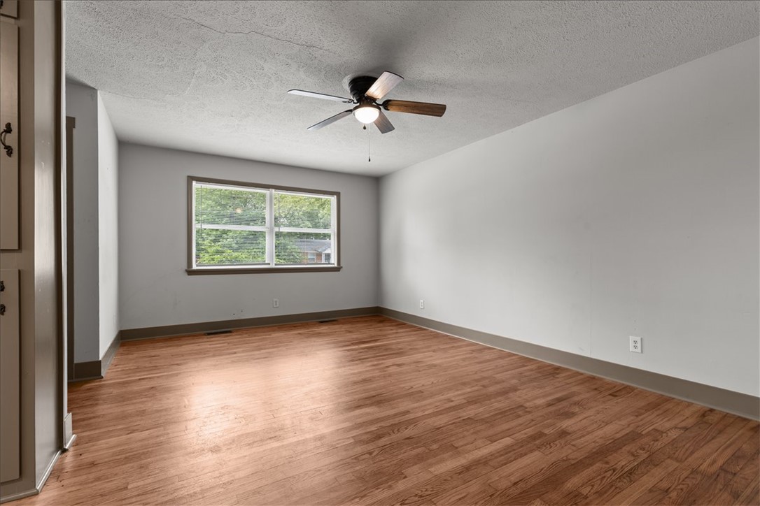 n/a - Residential Lease