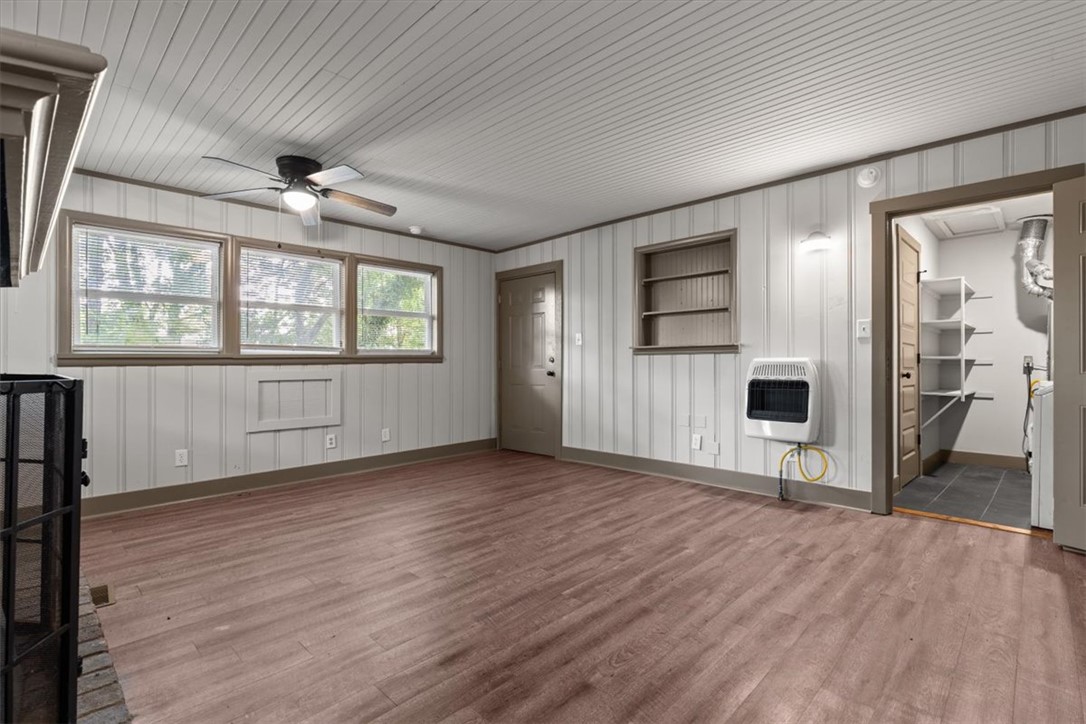 n/a - Residential Lease
